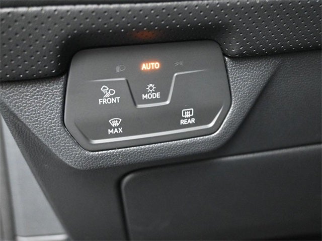 2024 Volkswagen Atlas Cross Sport 2.0T SE