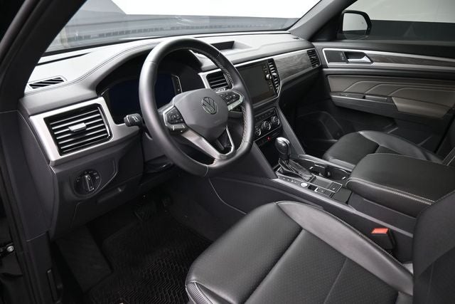 2022 Volkswagen Atlas Cross Sport 3.6L V6 SE w/Technology