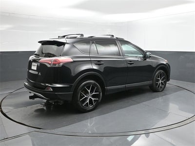 2016 Toyota RAV4 SE