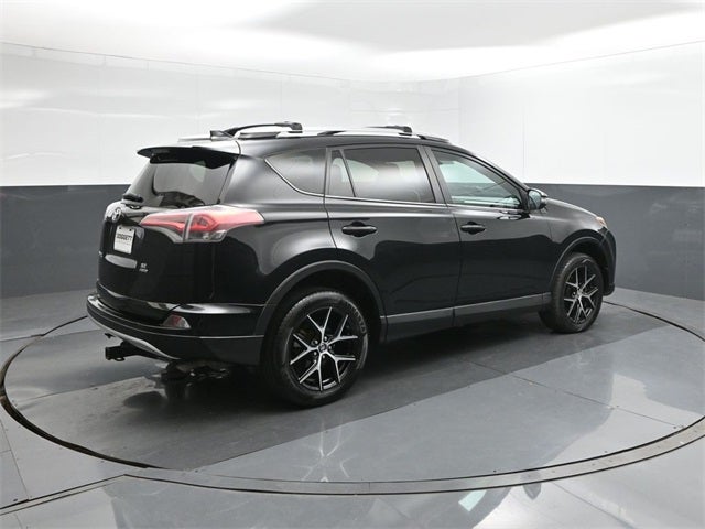 2016 Toyota RAV4 SE
