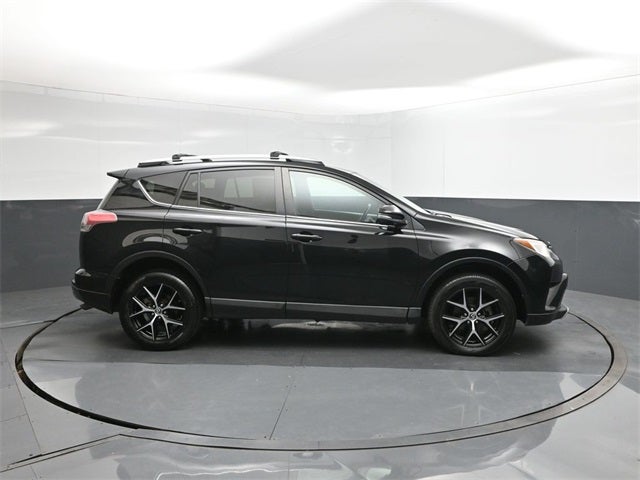 2016 Toyota RAV4 SE