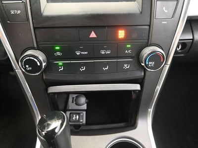 2017 Toyota Camry SE