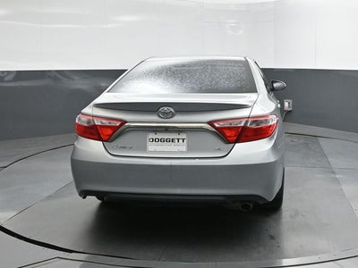 2017 Toyota Camry SE