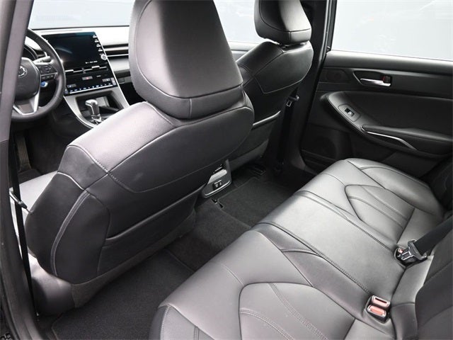 2021 Toyota Avalon Hybrid XLE Plus