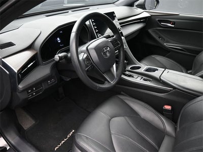 2021 Toyota Avalon Hybrid XLE Plus
