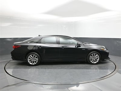 2021 Toyota Avalon Hybrid XLE Plus