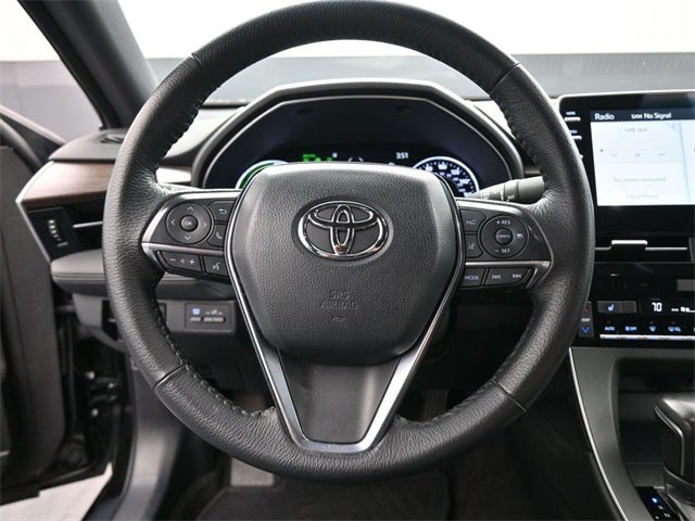2021 Toyota Avalon Hybrid XLE Plus