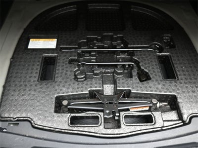 2021 Toyota Avalon Hybrid XLE Plus