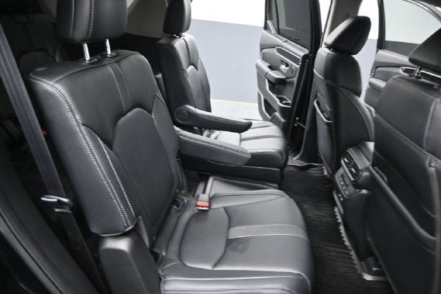 2023 Honda Pilot EX-L 7 Passenger