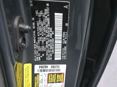 2013 Toyota Sienna LE 8 Passenger