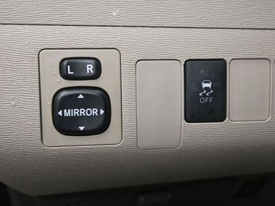 2013 Toyota Sienna LE 8 Passenger