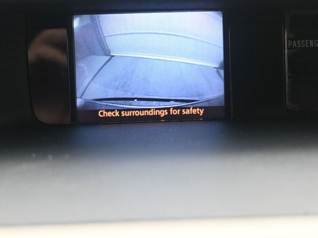 2013 Toyota Sienna LE 8 Passenger