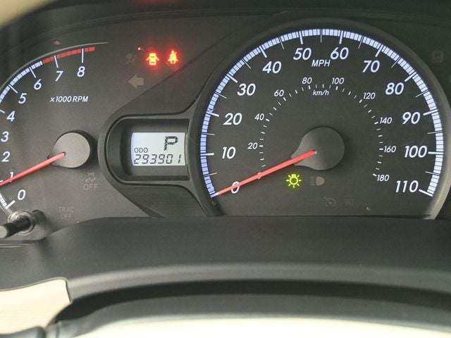 2013 Toyota Sienna LE 8 Passenger