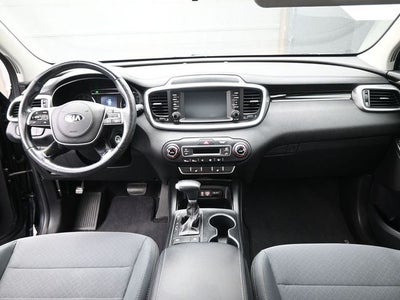 2019 Kia Sorento S