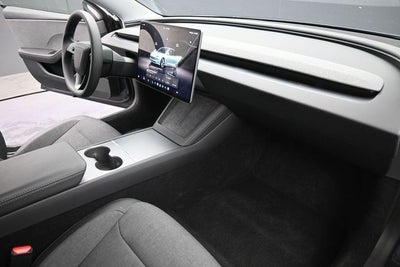 2025 Tesla Model 3 Base