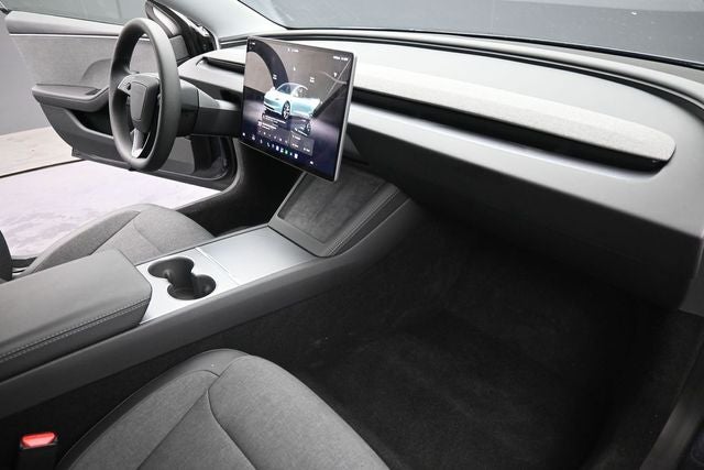 2025 Tesla Model 3 Base