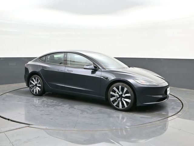 2025 Tesla Model 3 Base