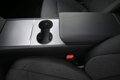 2025 Tesla Model 3 Base