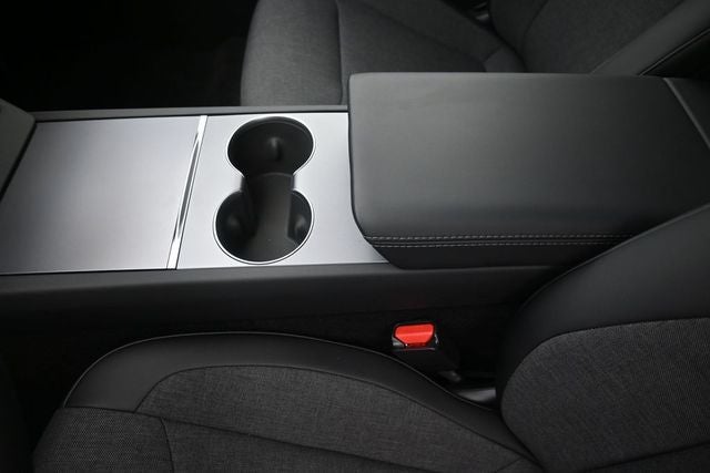 2025 Tesla Model 3 Base