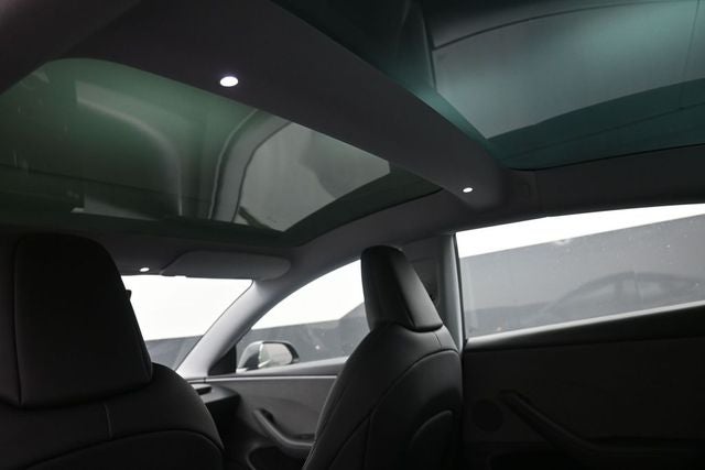 2025 Tesla Model 3 Base