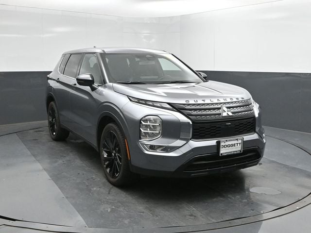 2024 Mitsubishi Outlander SE Black Edition