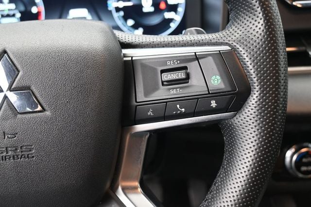 2024 Mitsubishi Outlander SE Black Edition