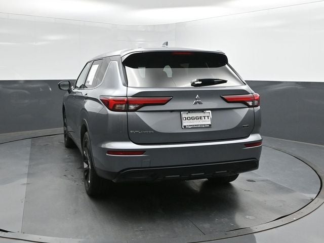 2024 Mitsubishi Outlander SE Black Edition