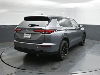 2024 Mitsubishi Outlander SE Black Edition