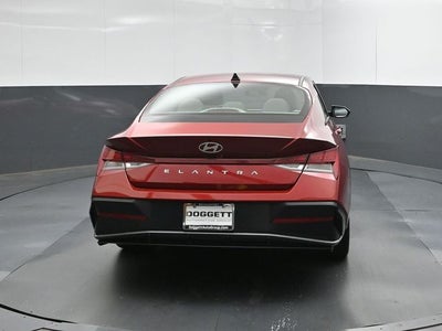 2025 Hyundai Elantra SEL Convenience