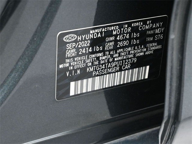 2023 Genesis G70 2.0T