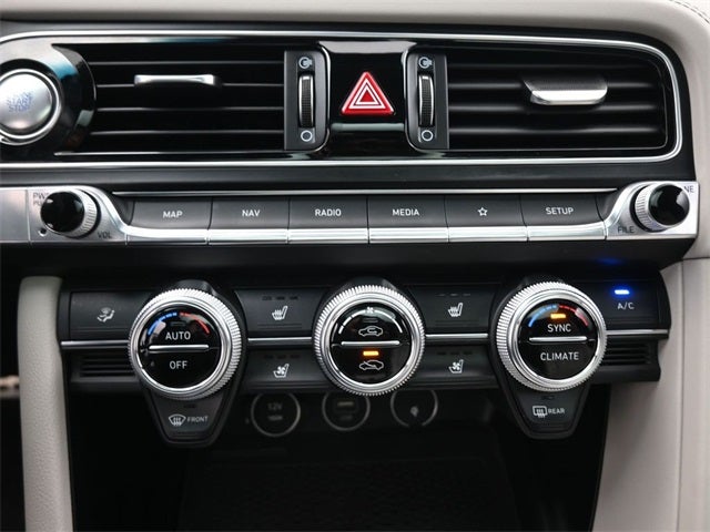 2023 Genesis G70 2.0T