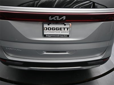 2023 Kia Carnival LX