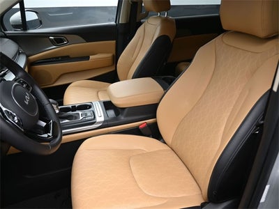 2023 Kia Carnival LX