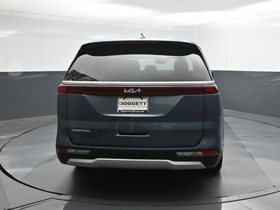 2024 Kia Carnival EX