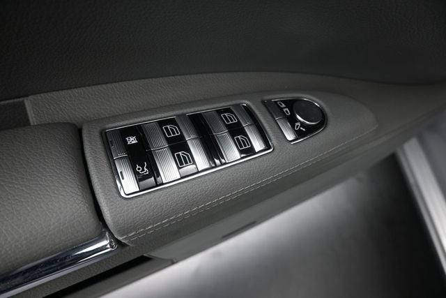 2007 Mercedes-Benz S-Class S 550