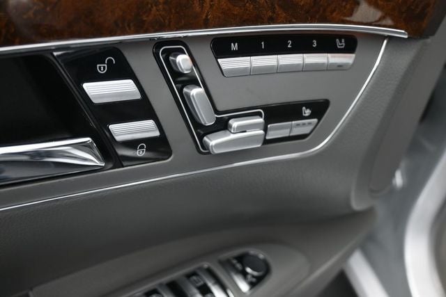 2007 Mercedes-Benz S-Class S 550
