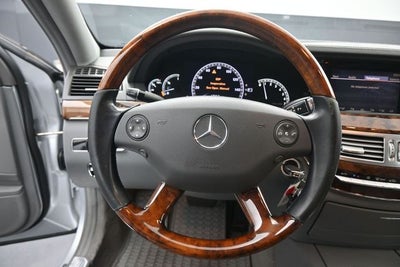 2007 Mercedes-Benz S-Class S 550