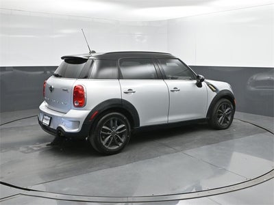 2014 MINI Cooper S Countryman Base