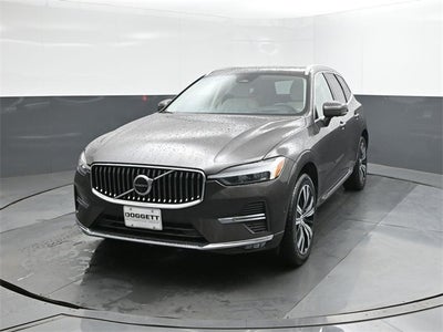 2022 Volvo XC60 B6 Inscription