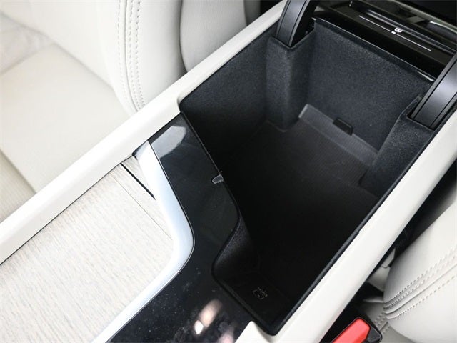 2022 Volvo XC60 B6 Inscription