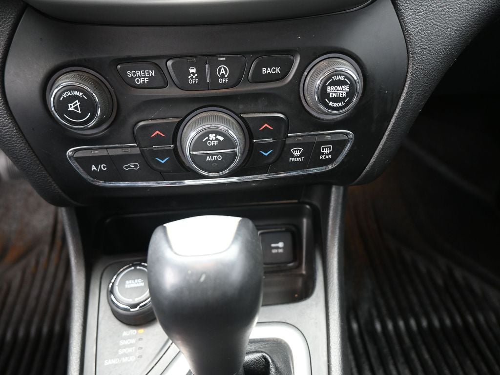 2018 Jeep Cherokee Latitude Plus