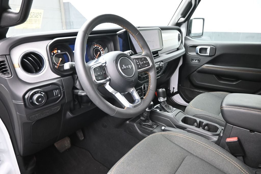 2025 Jeep Wrangler Sahara