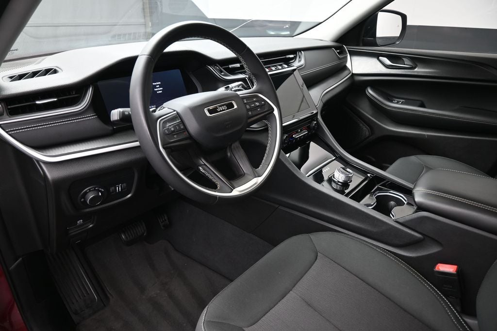 2023 Jeep Grand Cherokee Laredo X