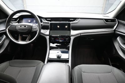 2023 Jeep Grand Cherokee Laredo X