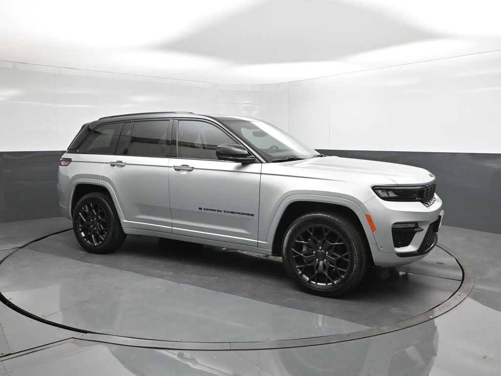 2025 Jeep Grand Cherokee Summit
