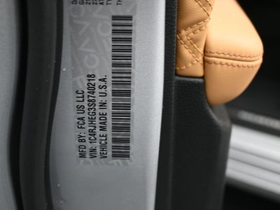 2025 Jeep Grand Cherokee Summit