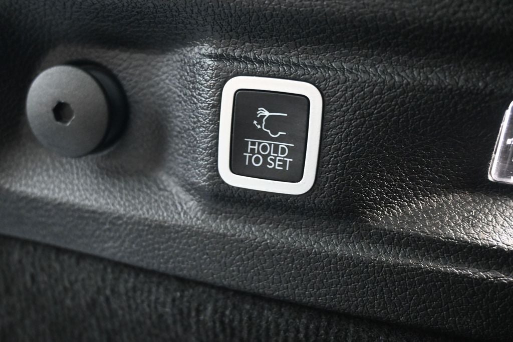 2022 Jeep Grand Cherokee L Summit