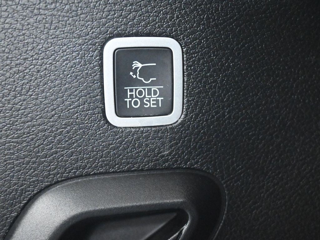 2022 Jeep Grand Wagoneer Series II