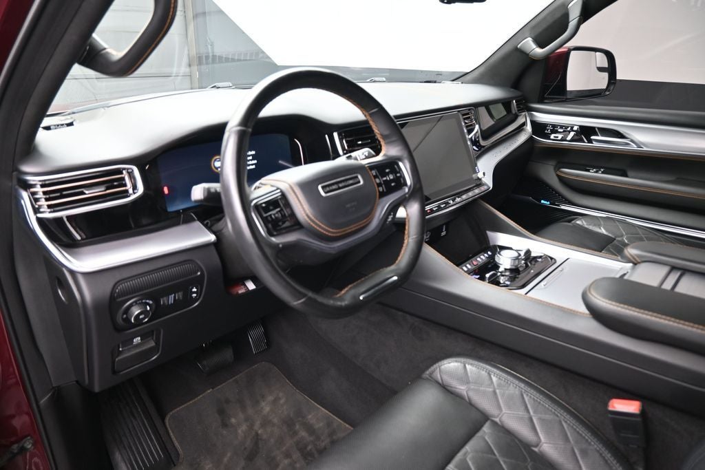 2022 Jeep Grand Wagoneer Series III