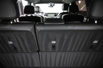 2022 Jeep Grand Wagoneer Series III